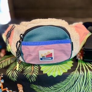 Zara Retro Look Color-block Teddy Fur Travel Outdoors Bungee Mini‎ Bum Waist Bag